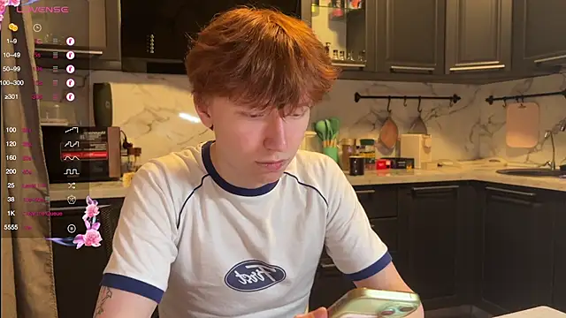 Snapshot of tommy_colson chatting on 11.16.25 tommy colson online show from 11.16.25