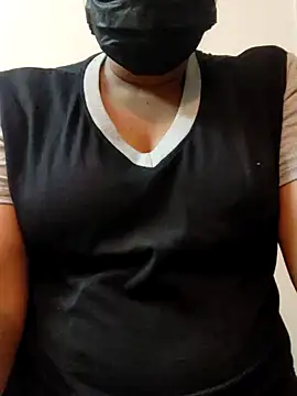 Snapshot of mythilli chatting on 02.26.25 mythilli online show from 02.26.25