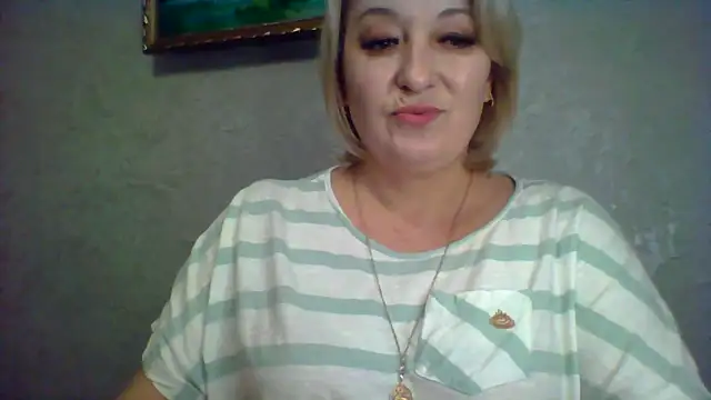 Snapshot of ArielXLoveresss chatting on 11.20.25 ArielXLoveresss online show from 11.20.25