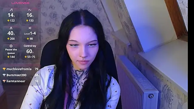 mefwhore online show from 03.19.25