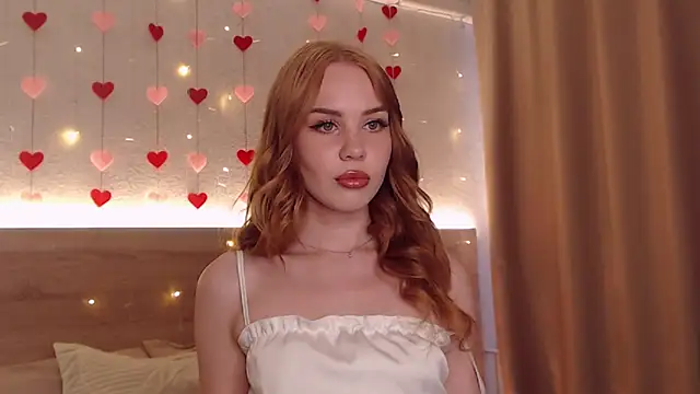 Snapshot of IvyAngel chatting on 06.04.26 IvyAngel online show from 06.04.26