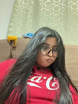 Snapshot of virginbrunette99 chatting on 06.19.26 virginbrunette99 online show from 06.19.26