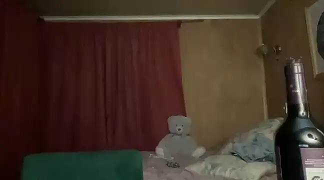 WhiteSnow09 online show from 03.08.25