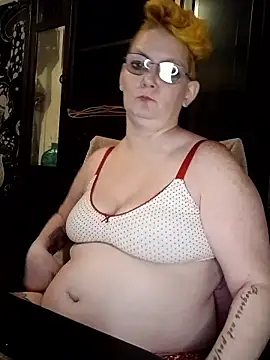 Snapshot of Mellyjellygoddess420 chatting on 06.18.26 Mellyjellygoddess420 online show from 06.18.26