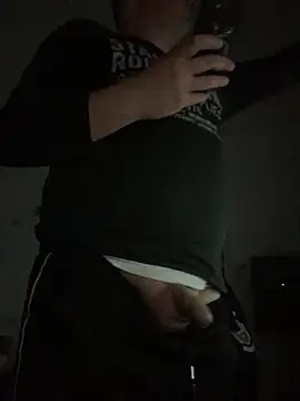 Mike8523 online show from 02.17.26