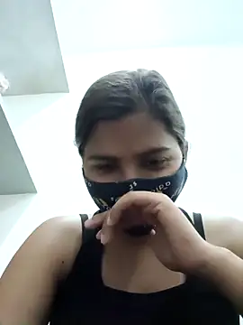 Snapshot of heena-3678 chatting on 03.12.25 heena-3678 online show from 03.12.25