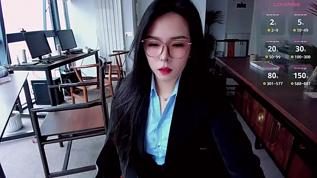 Snapshot of xixiya888 chatting on 11.10.25 xixiya888 online show from 11.10.25