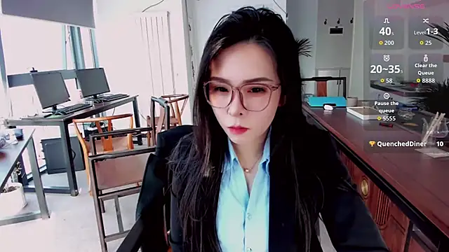 Snapshot of xixiya888 chatting on 11.11.25 xixiya888 online show from 11.11.25