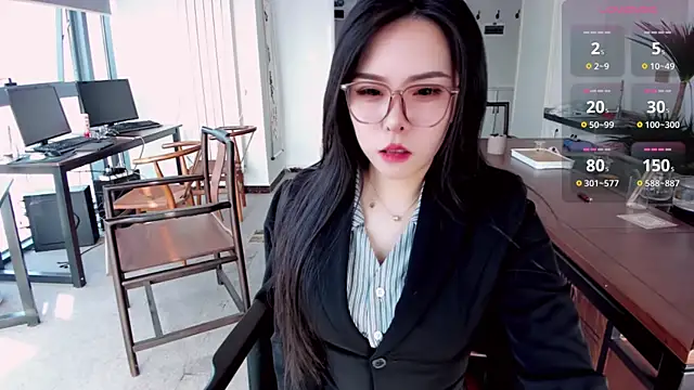 Snapshot of xixiya888 chatting on 11.12.25 xixiya888 online show from 11.12.25