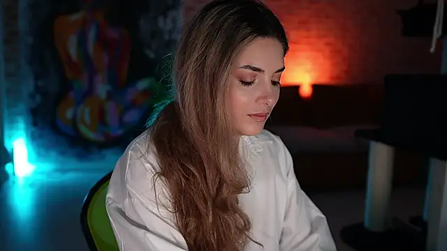  Allie  online show from 03.15.25