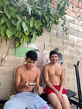 twinks 28 online show from 02.13.26