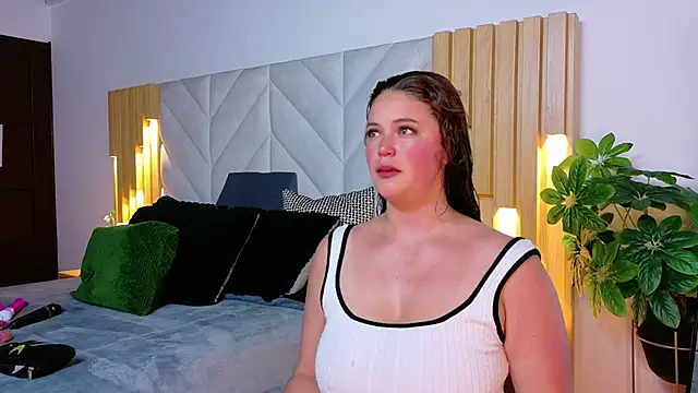 Anaise latif online show from 10.02.25