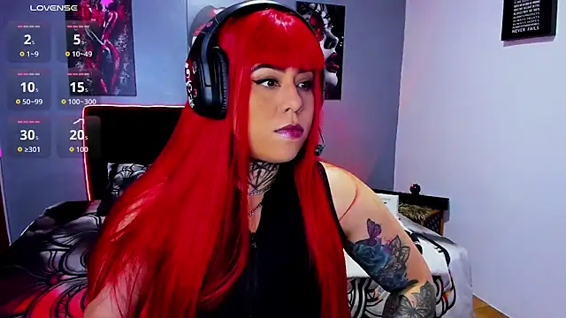 Snapshot of Veronika_metal chatting on 05.11.26 Veronika metal online show from 05.11.26