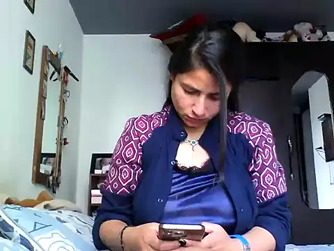 Escarcha-blue online show from 03.07.25