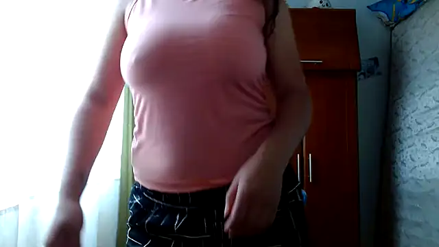 Snapshot of Escarcha-blue chatting on 04.29.26 Escarcha-blue online show from 04.29.26