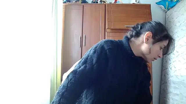 Snapshot of Escarcha-blue chatting on 04.29.26 Escarcha-blue online show from 04.29.26