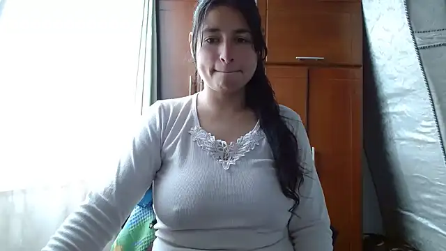Snapshot of Escarcha-blue chatting on 05.21.26 Escarcha-blue online show from 05.21.26