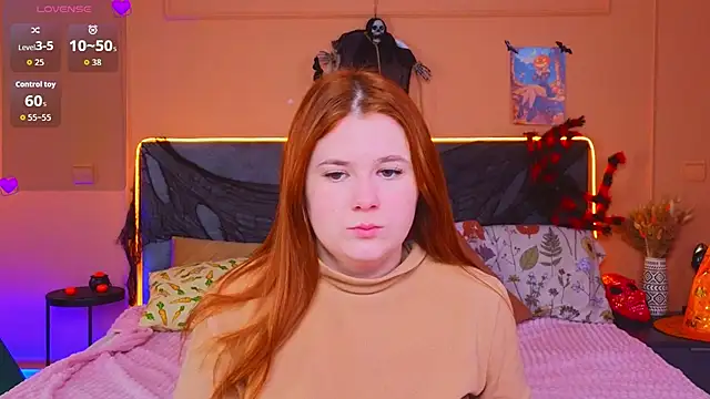 Eva Starlight online show from 10.24.25