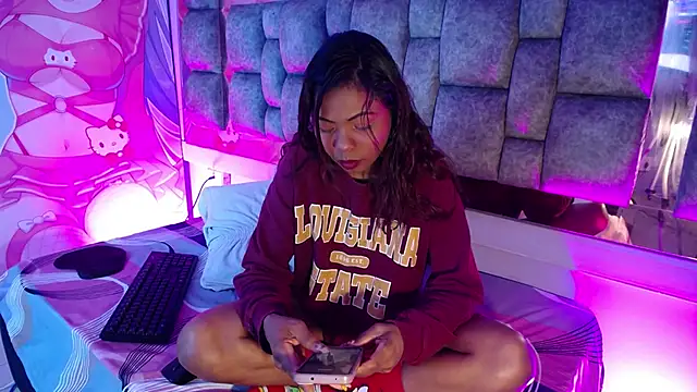 Agata Grubisic online show from 10.30.25