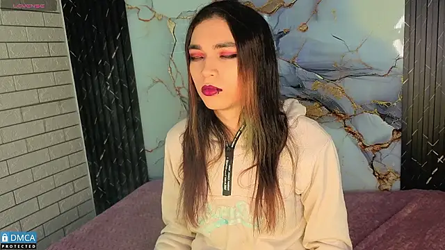 Snapshot of MaeveKuro chatting on 02.03.26 MaeveKuro online show from 02.03.26