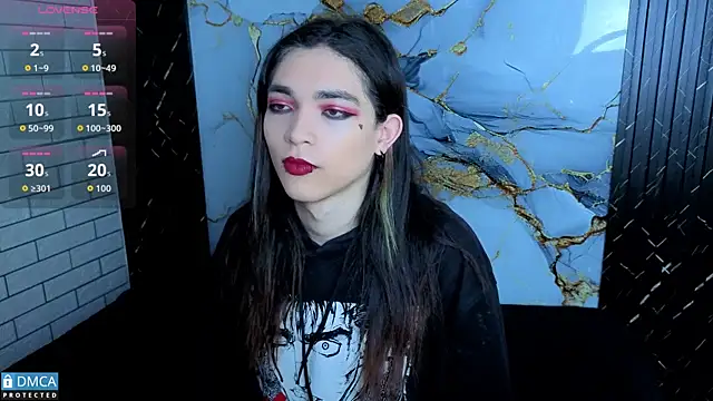 Snapshot of MaeveKuro chatting on 02.09.26 MaeveKuro online show from 02.09.26