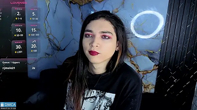 Snapshot of MaeveKuro chatting on 02.15.26 MaeveKuro online show from 02.15.26