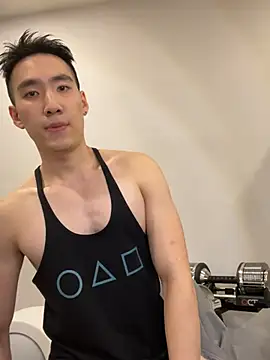 Snapshot of Hon1069 chatting on 03.15.25 Hon1069 online show from 03.15.25