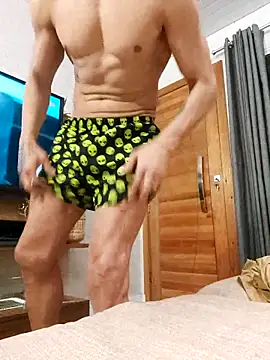 juniortche1313 online show from 11.14.25