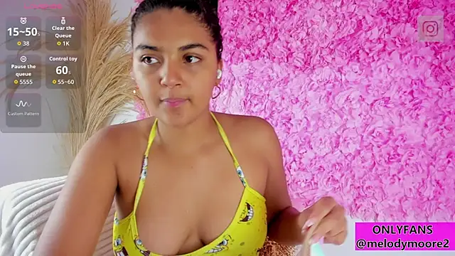 Melodymoore  online show from 11.15.25