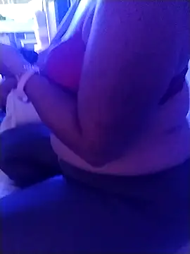 Snapshot of Butterflysky777 chatting on 10.17.25 Butterflysky777 online show from 10.17.25