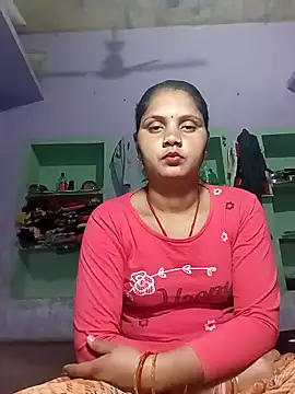 Snapshot of Divya_Chandok chatting on 03.03.25 Divya Chandok online show from 03.03.25