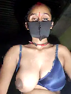 Snapshot of Divya_Chandok chatting on 10.06.25 Divya Chandok online show from 10.06.25