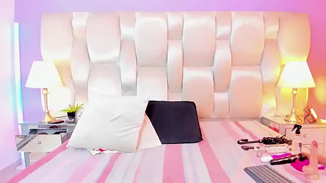 megan loviitz online show from 04.15.26