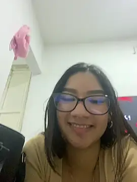 Snapshot of yousweet-Scarett chatting on 03.20.25 yousweet-Scarett online show from 03.20.25