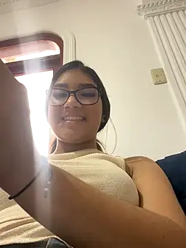 Snapshot of yousweet-Scarett chatting on 09.17.25 yousweet-Scarett online show from 09.17.25