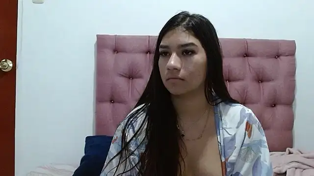 Snapshot of yousweet-Scarett chatting on 09.18.25 yousweet-Scarett online show from 09.18.25