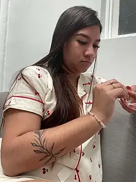 Snapshot of yousweet-Scarett chatting on 09.20.25 yousweet-Scarett online show from 09.20.25