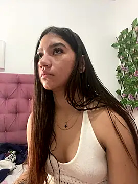 Snapshot of yousweet-Scarett chatting on 09.27.25 yousweet-Scarett online show from 09.27.25