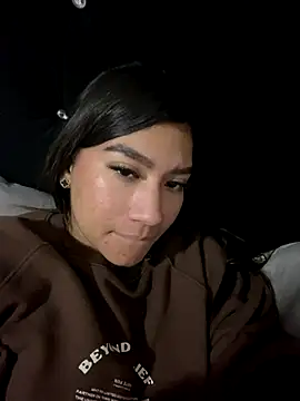 Snapshot of yousweet-Scarett chatting on 10.02.25 yousweet-Scarett online show from 10.02.25