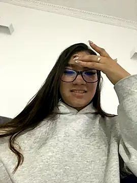 Snapshot of yousweet-Scarett chatting on 10.17.25 yousweet-Scarett online show from 10.17.25