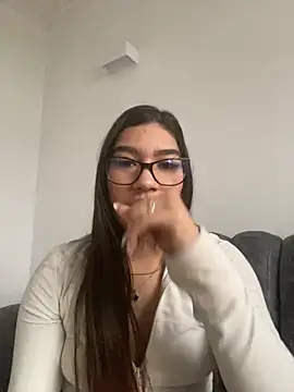 Snapshot of yousweet-Scarett chatting on 10.18.25 yousweet-Scarett online show from 10.18.25