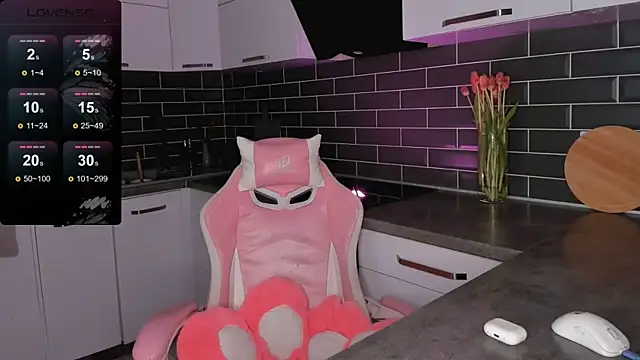 ShaiyaMinn3 online show from 03.12.26