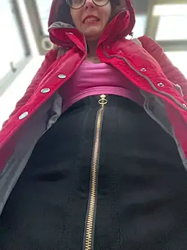 Snapshot of NataKitten chatting on 02.18.26 NataKitten online show from 02.18.26