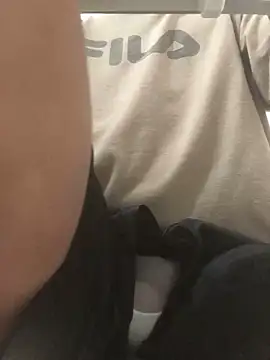 Snapshot of pandesal_aki chatting on 10.13.25 pandesal aki online show from 10.13.25