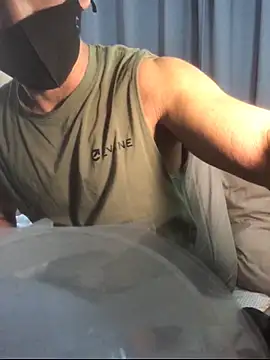 Snapshot of pandesal_aki chatting on 11.13.25 pandesal aki online show from 11.13.25