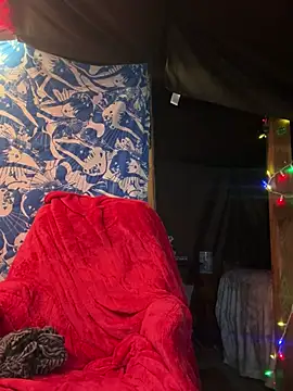 papiVilla23 online show from 03.20.25