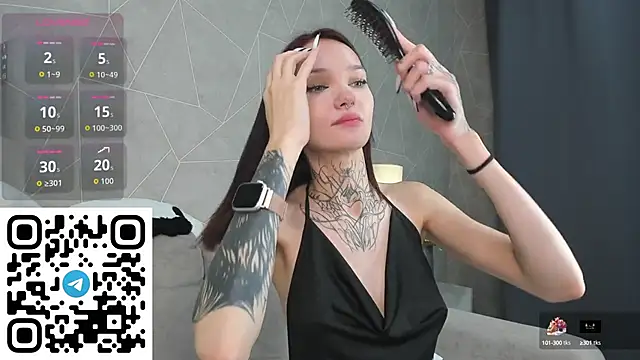 Selena Sharp online show from 09.16.25