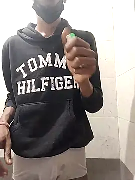 Snapshot of BlackDog__69 chatting on 10.04.25 BlackDog 69 online show from 10.04.25