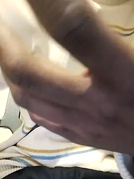 Snapshot of BlackDog__69 chatting on 10.15.25 BlackDog 69 online show from 10.15.25