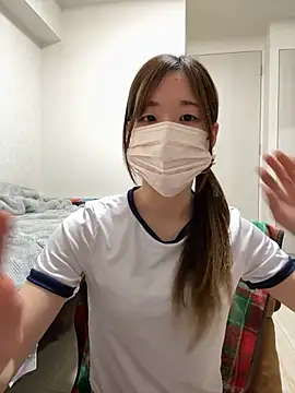 Snapshot of daiyo_kai_Gutara chatting on 02.08.26 daiyo kai Gutara online show from 02.08.26